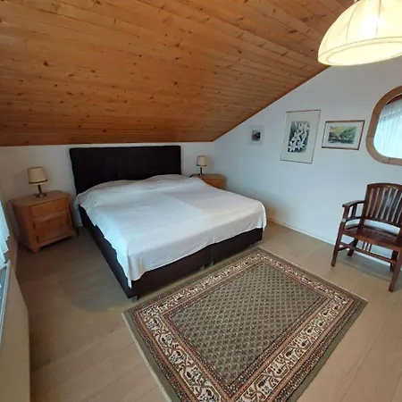 Harzhaus Rauch 아파트